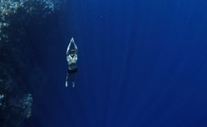 Інноваційні технології дихання під водою: штучні зябри “Triton” та рідинне дихання